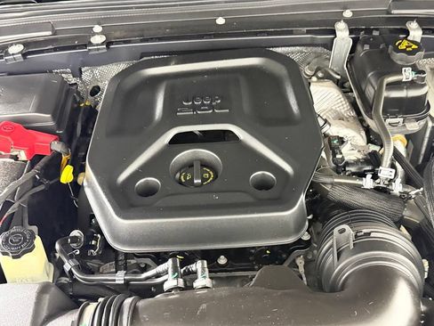 Used 2024 Jeep Wrangler Unlimited Rubicon 4xe w/ Safety Group AWD/4WD image 35
