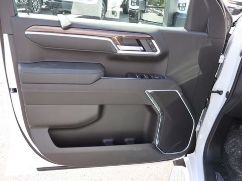 New 2026 Chevrolet Silverado 1500 LT w/ All Star Edition Plus AWD/4WD image 4