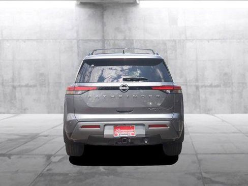 New 2026 Nissan Pathfinder Platinum AWD/4WD image 6