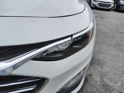 Used 2021 Chevrolet Malibu LT FWD image 22