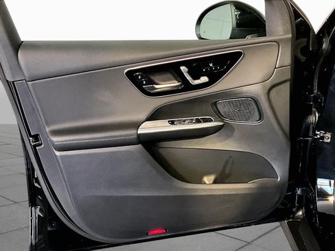 Certified 2026 Mercedes-Benz GLC 300 4MATIC image 22