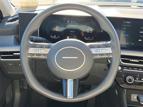 Certified 2025 Hyundai Sonata SE image 23