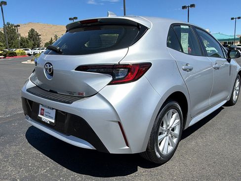 Certified 2023 Toyota Corolla SE FWD image 3