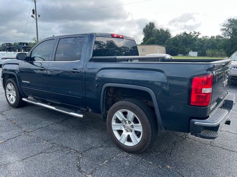 Used 2018 GMC Sierra 1500 SLE w/ SLE Value Package AWD/4WD image 14