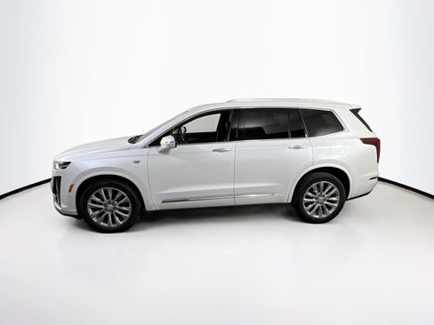 Used 2021 Cadillac XT6 Premium Luxury image 8