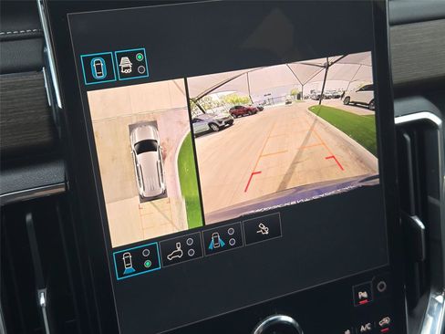Used 2025 GMC Acadia Denali w/ LPO, Floor Liner Package AWD/4WD image 20