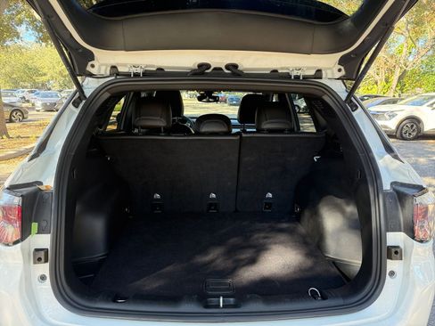 Used 2025 Jeep Compass Limited image 25