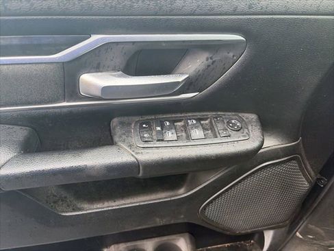 Used 2020 RAM 1500 Big Horn AWD/4WD image 14