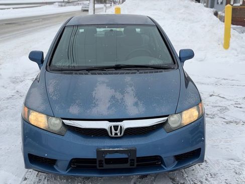 Used 2010 Honda Civic LX image 2