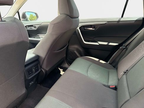 Used 2023 Toyota RAV4 XLE w/ Convenience Package FWD image 14
