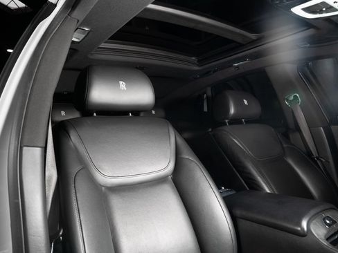 Used 2015 Rolls-Royce Ghost RWD image 40