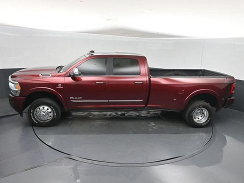Used 2020 RAM 3500 Limited AWD/4WD image 43