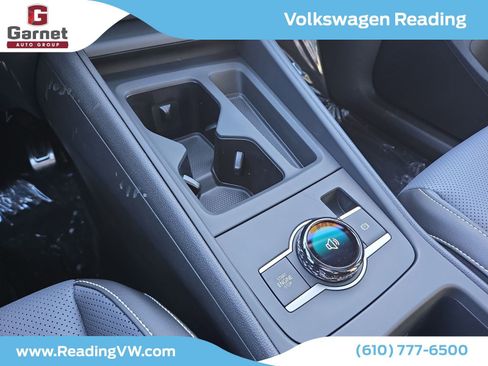 New 2026 Volkswagen Tiguan SE R-Line image 16