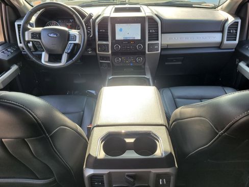 Used 2021 Ford F250 Lariat image 13