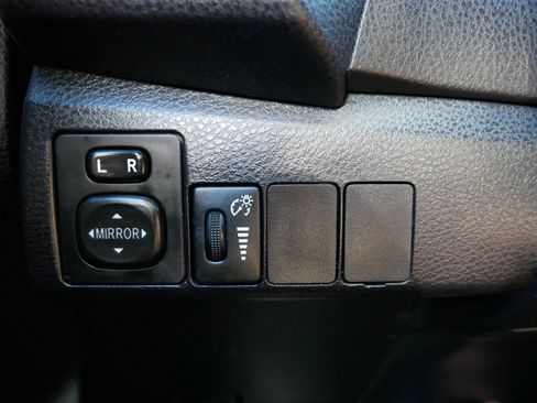 Used 2015 Toyota Corolla S image 26