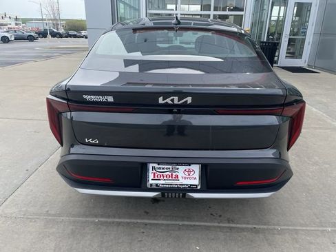 Used 2025 Kia K4 FWD image 32
