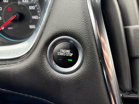 Certified 2023 Chevrolet Traverse LT image 25