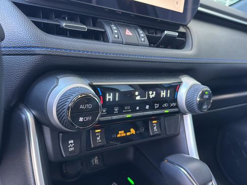 Used 2025 Toyota RAV4 XSE image 22