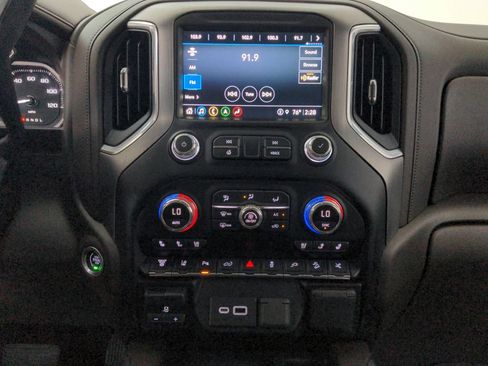Used 2021 GMC Sierra 2500 Denali w/ Denali Ultimate Package AWD/4WD image 25