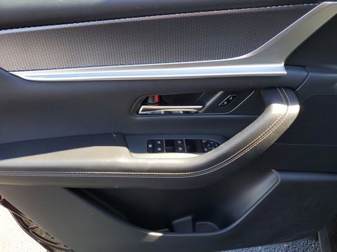 Used 2024 MAZDA CX-90 Plug-In Hybrid w/ Premium Pkg image 22