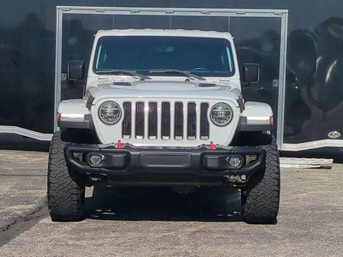 Used 2018 Jeep Wrangler Unlimited Rubicon AWD/4WD image 3