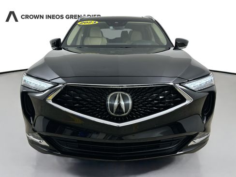 Used 2023 Acura MDX SH-AWD w/ Advance Package image 2