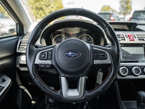 Used 2016 Subaru Crosstrek 2.0i Premium w/ Moonroof Package AWD/4WD image 27