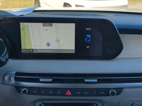 New 2025 Hyundai Palisade Limited image 17