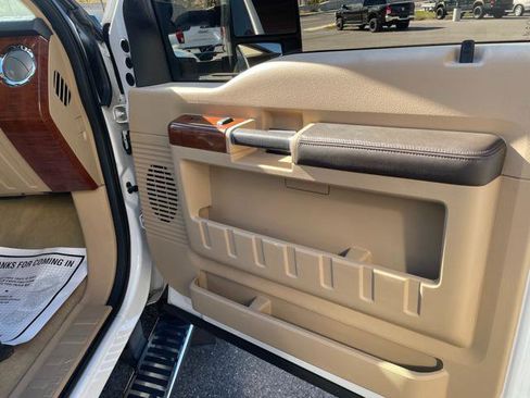 Used 2015 Ford F350 King Ranch w/ King Ranch w/Chrome Package image 27