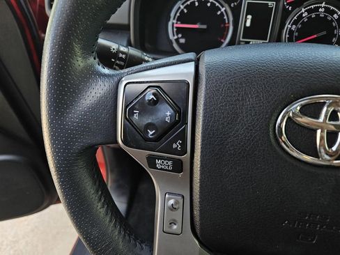 Used 2022 Toyota 4Runner Limited image 31