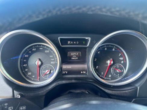 Used 2017 Mercedes-Benz G 550 Squared image 13