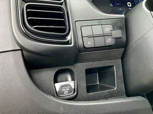 New 2025 RAM ProMaster 3500 w/ Premium Convenience Group image 14