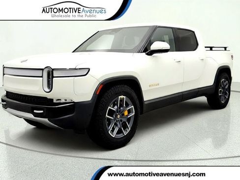 Used 2022 Rivian R1T Launch Edition AWD/4WD image 1