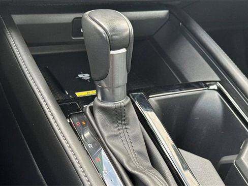 Used 2023 Honda Accord Touring image 18