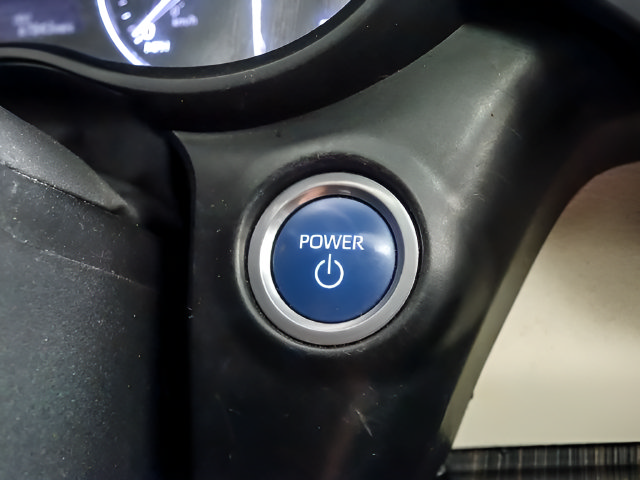 Used 2022 Toyota Sienna Platinum AWD/4WD image 19