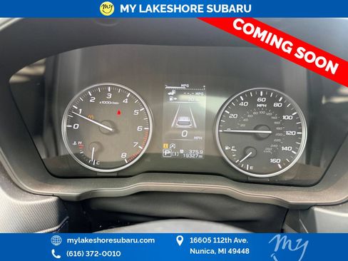 Used 2025 Subaru Forester Premium AWD/4WD image 12