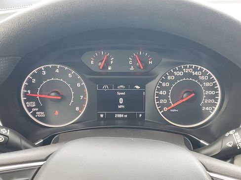 Used 2023 Chevrolet Equinox LS image 16