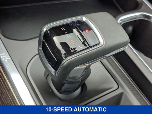 New 2026 GMC Sierra 1500 Elevation image 26