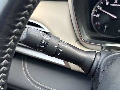 Certified 2022 Subaru Outback Limited image 16