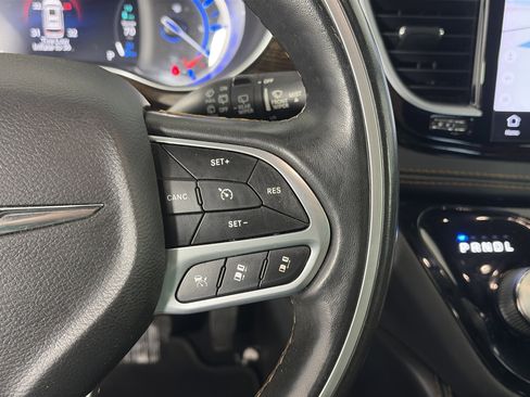 Used 2021 Chrysler Pacifica Pinnacle image 33