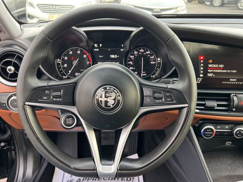 Used 2018 Alfa Romeo Giulia Ti w/ TI Leather Package image 40