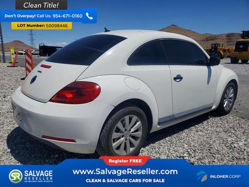 Used 2013 Volkswagen Beetle 2.5 FWD image 4