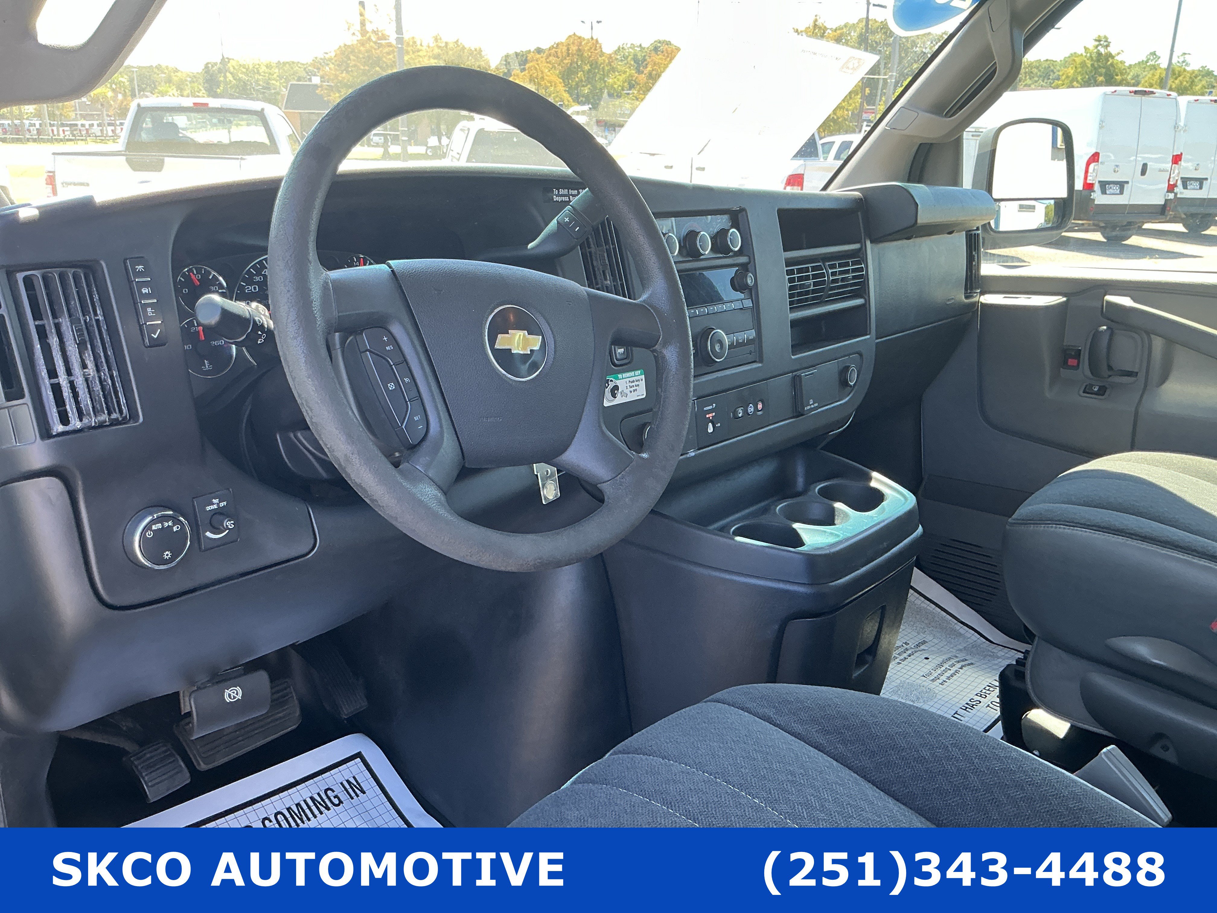 Used 2019 Chevrolet Express 2500 w/ Driver Convenience Package RWD image 20