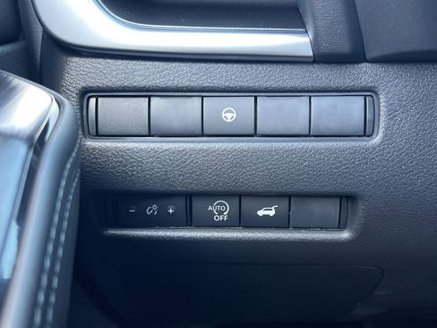 New 2026 Nissan Rogue SV image 12