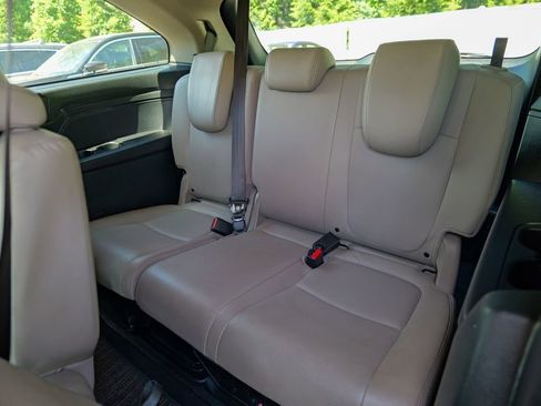 Used 2023 Honda Odyssey EX-L image 29