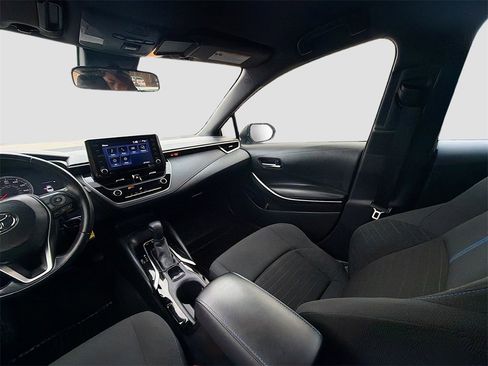 Used 2022 Toyota Corolla SE w/ Carpet Mat Package (TMS) image 21
