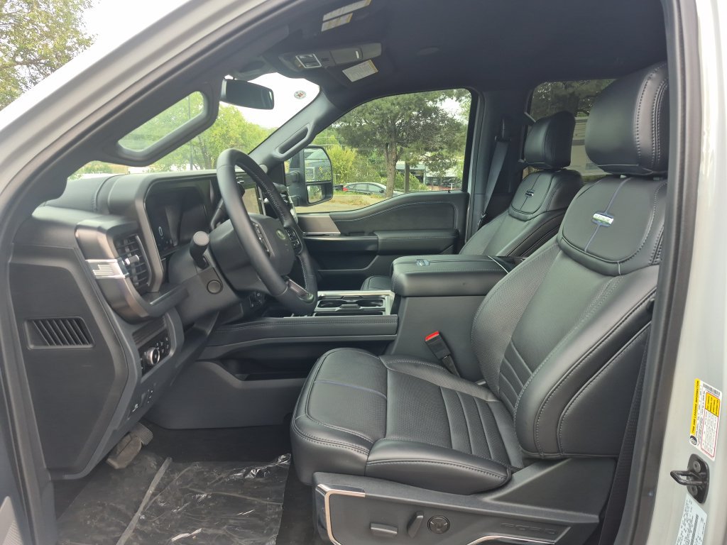 New 2026 Ford F250 Platinum AWD/4WD image 12