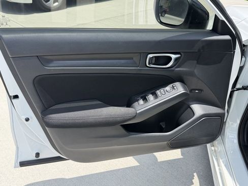 Used 2022 Honda Civic Sport image 10