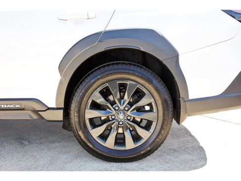 Certified 2023 Subaru Outback Onyx Edition image 30