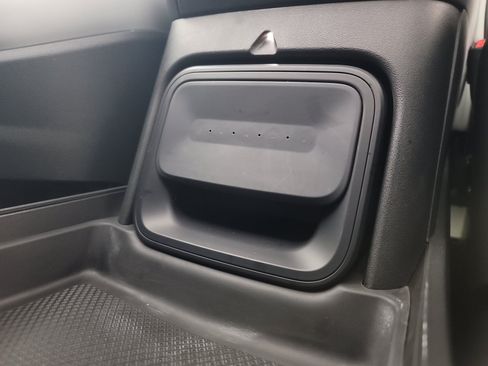 Used 2024 Rivian R1S Adventure AWD/4WD image 33